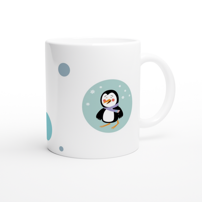Tasse mit Kreisen - süßer Pinguin mit Schal und Schnee in Bubble