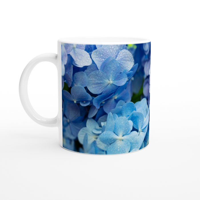 Tasse blaue Hortensien