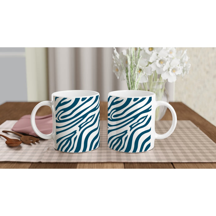 Tasse mit Zebramuster - ozeanblau/weiß